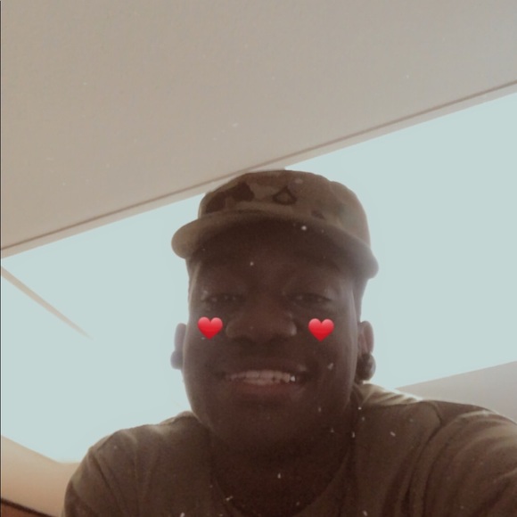 Meet your Posher, Antonio - Picture 1 of 1